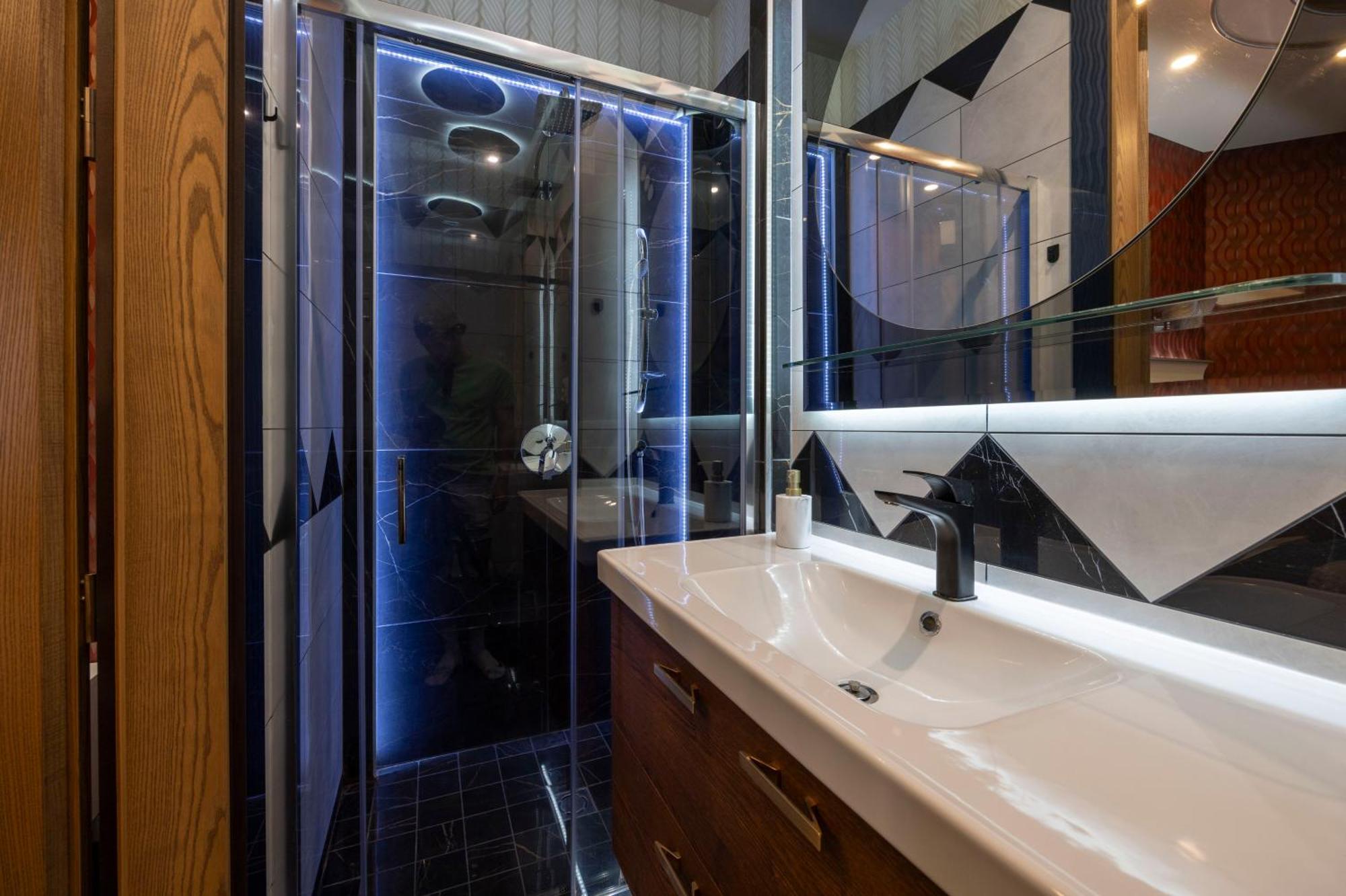 Luxury Royal Central Apartment By Prestige Homes Boedapest Buitenkant foto